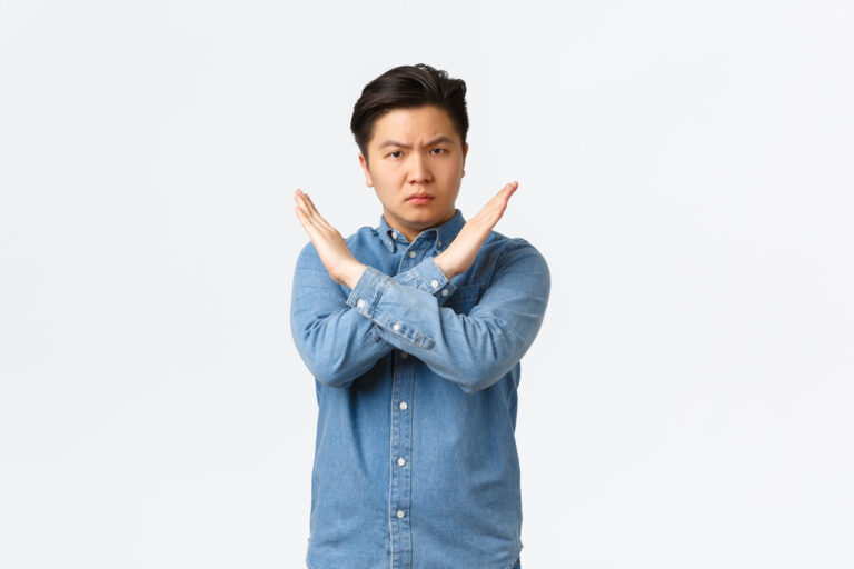 성중독증 남편의 마사지업소 출입, ‘외도 아니다’ 우길 때 대처법 3가지